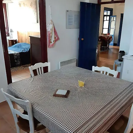 In Mit Eigenem Pool Holiday home Coimbrao